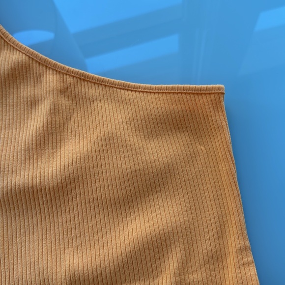 Anthropologie Ribbed One Shoulder Tank Medium - Picture 5 of 7